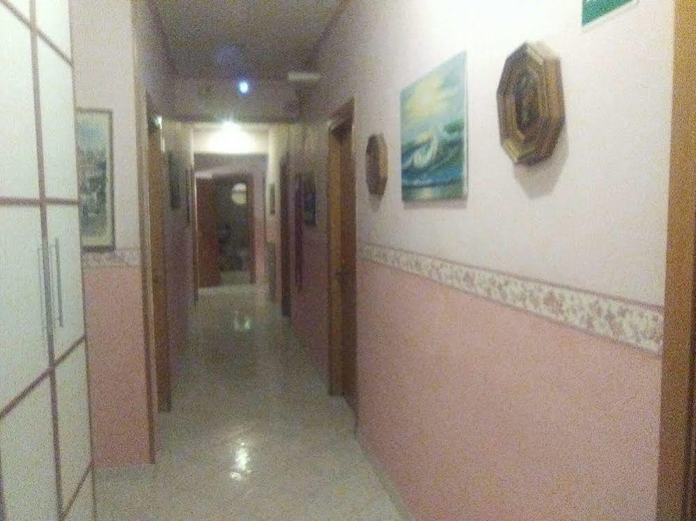 Hotel Tizi Rom Exterior foto